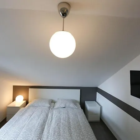 Wiesengrund * Monschau